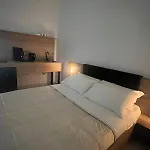 Garibaldi Road 3*