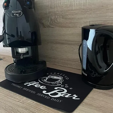 Garibaldi Road נאפולי